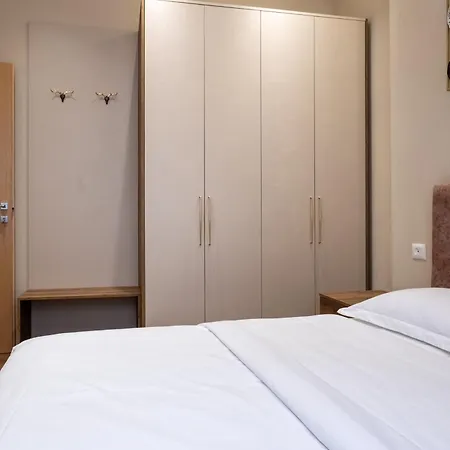 Rentoasis Apartment Durres Exterior photo